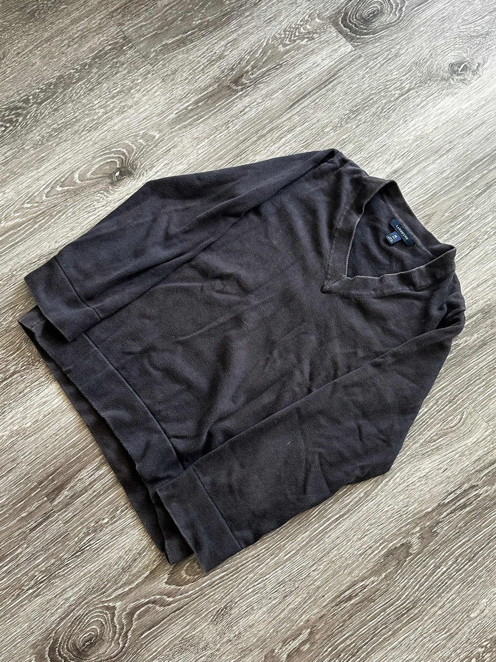 Lands’ End V-neck Sweatshirt