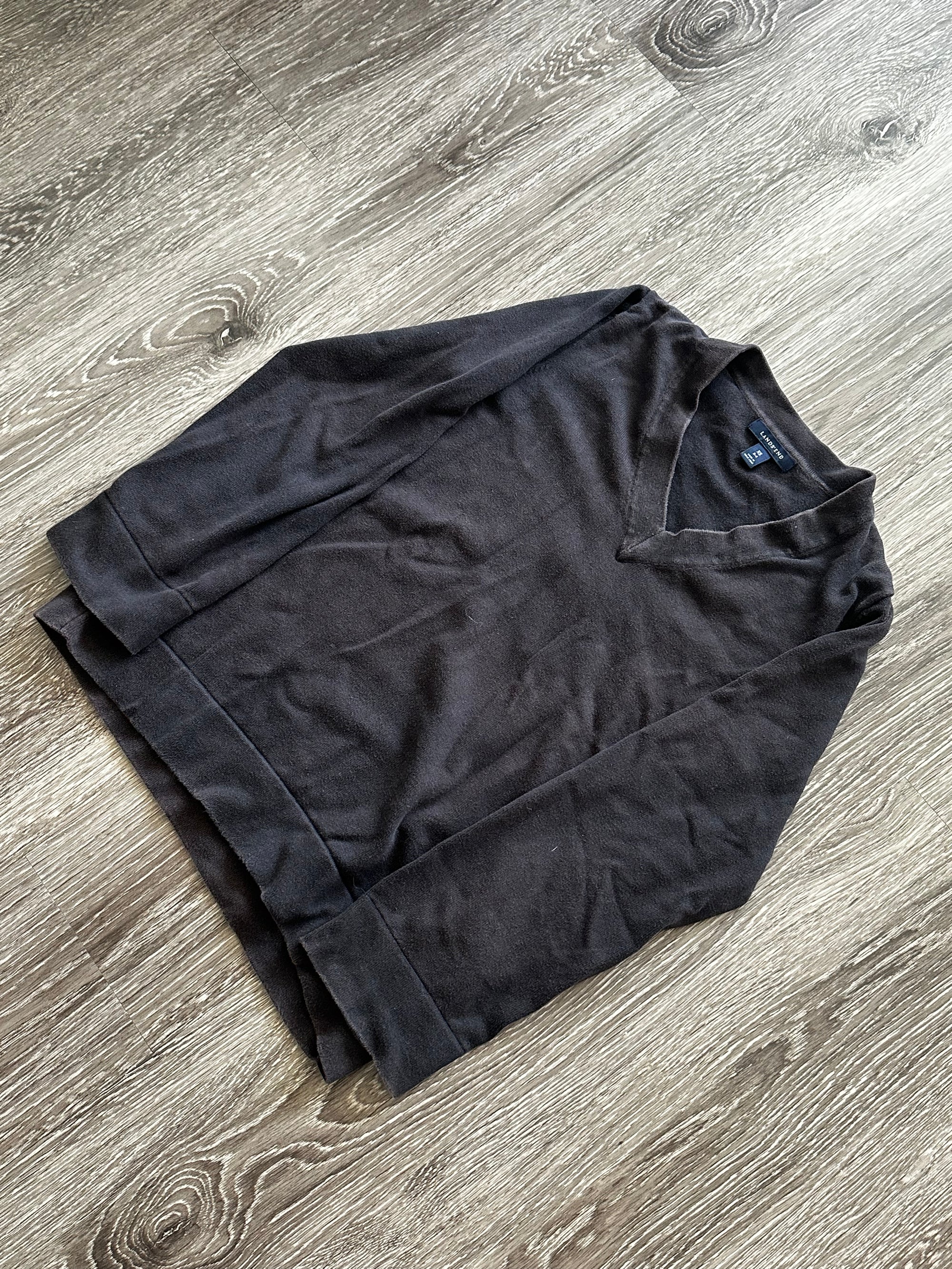 Lands’ End V-neck Sweatshirt