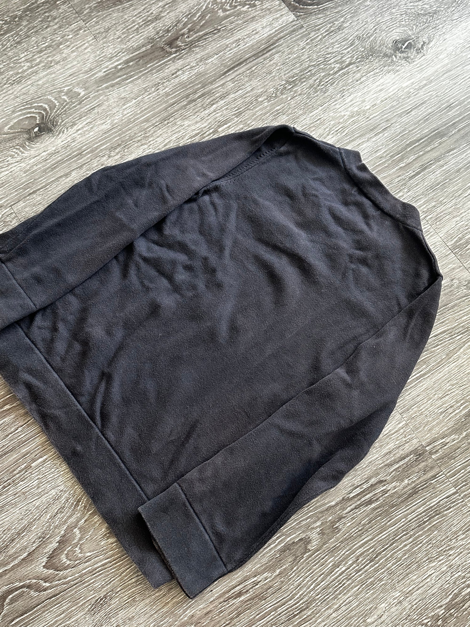 Lands’ End V-neck Sweatshirt